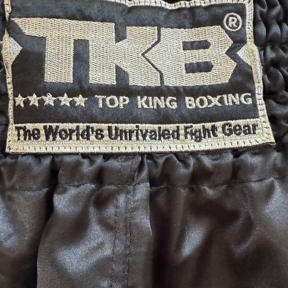 TKB Martial Arts Top King Boxing Shorts Black Silver - Picture 2 of 8
